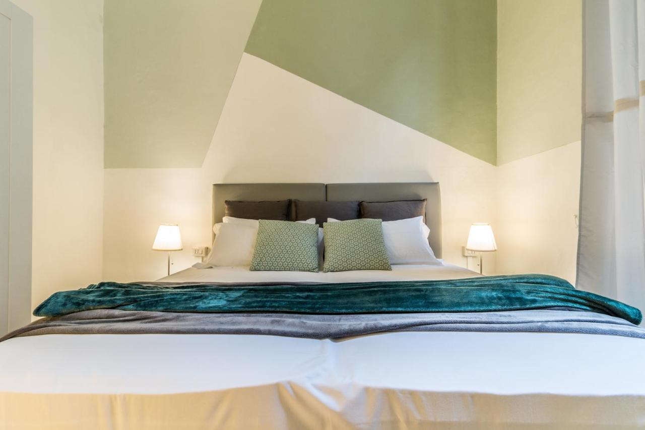 Family Apartments San Lorenzo ジェノヴァ エクステリア 写真