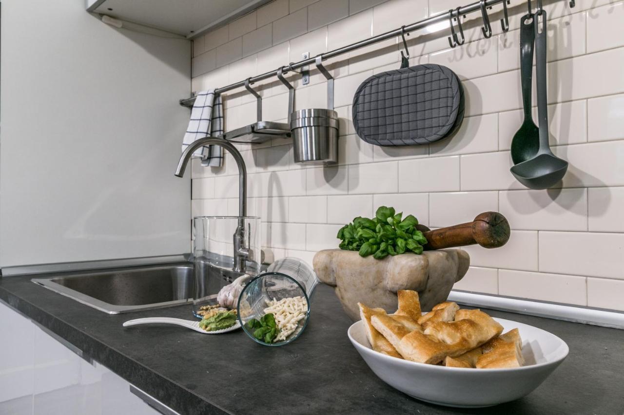 Family Apartments San Lorenzo ジェノヴァ エクステリア 写真